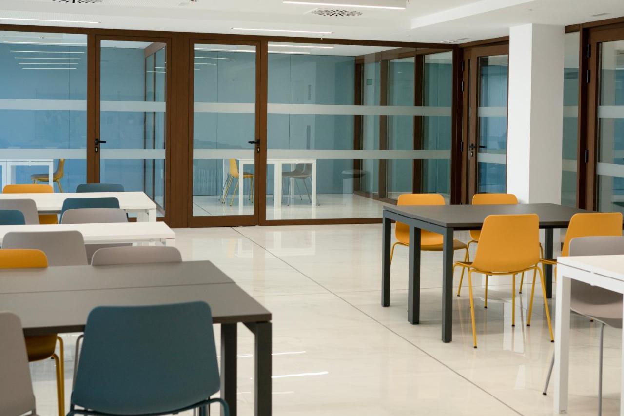 Апартаменты Micampus Avenida Del Puerto - Residencia De Estudiantes Валенсия Экстерьер фото